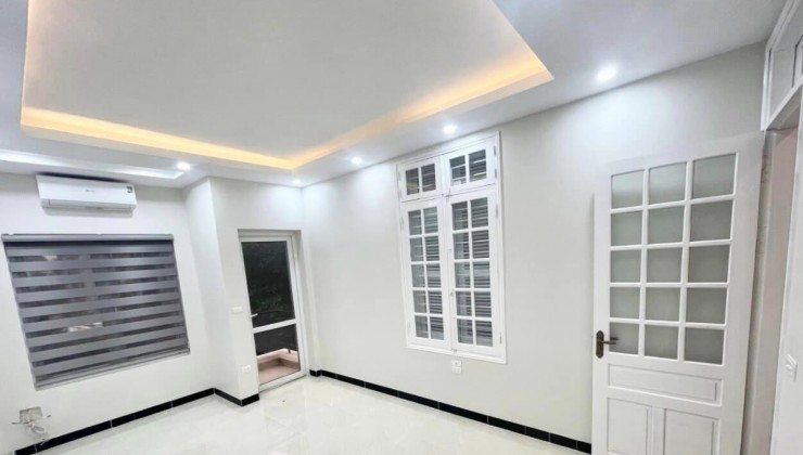 KẸT TIỀN BÁN GẤP NHÀ PHỐ MỸ ĐÌNH 50M2 X 4T - 15M RA PHỐ - NHÀ ĐẸP Ở LUÔN - 10.2 TỶ 0325026845